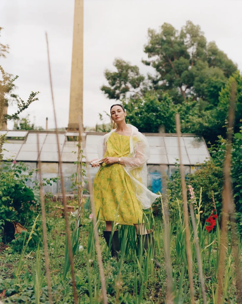 The Sunday Times Style 14/09/2025: Erin O'Connor chụp bởi Bea De Giacomo The Sunday Times Style 14/09/2025: Erin O'Connor chụp bởi Bea De Giacomo
