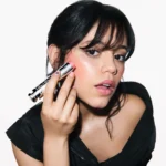 Jenna Ortega trở thành đại sứ toàn cầu cho dòng trang điểm của Dior