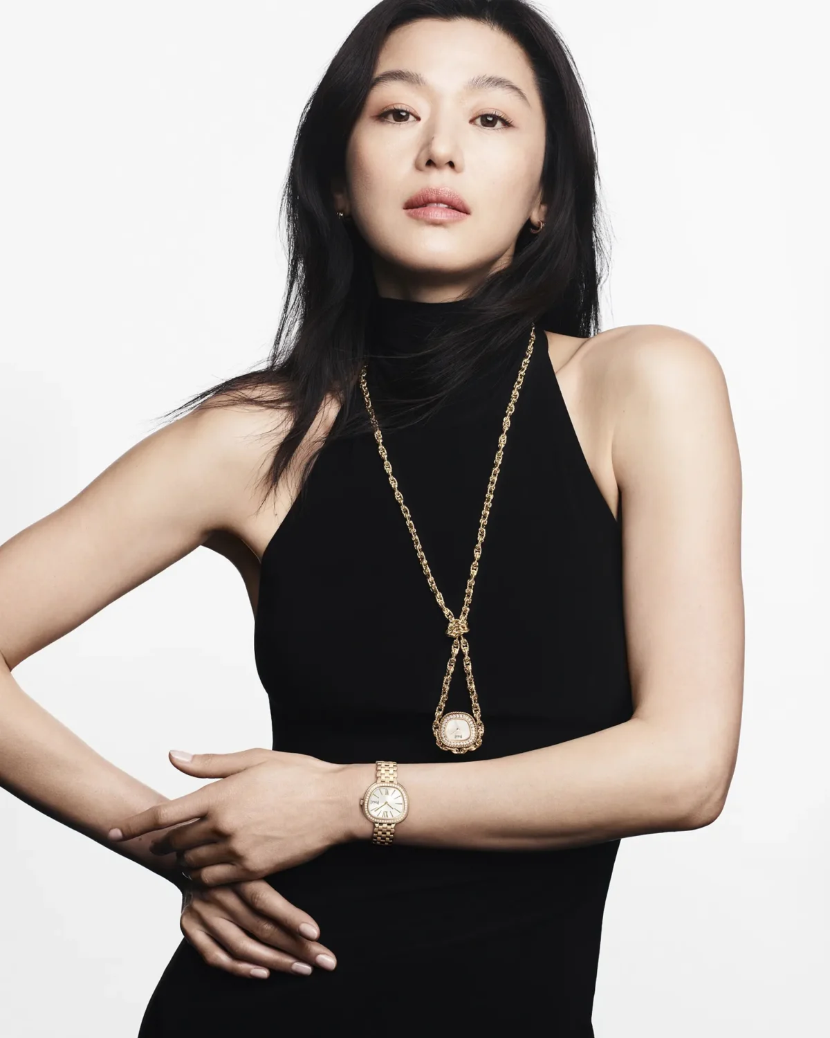 Jun Ji-hyun chính thức là đại sứ toàn cầu của Piaget