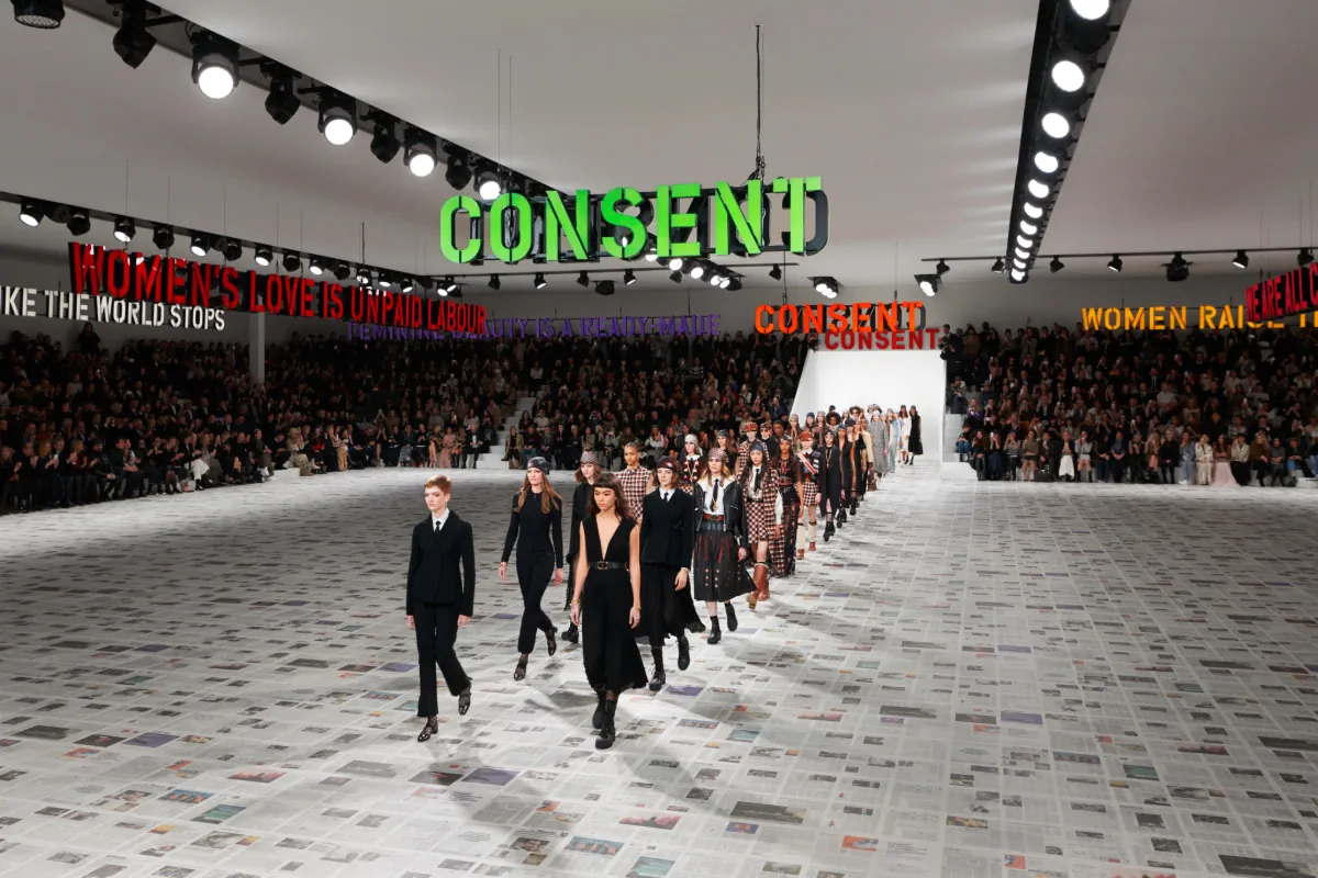 Maria Grazia Chiuri rời Dior sau chín năm lãnh đạo bộ phận thời trang nữ