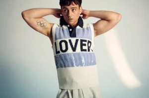 Tom Daley hợp tác cùng Reiss trong bộ sưu tập đặc biệt cho Tháng Tự hào 2025