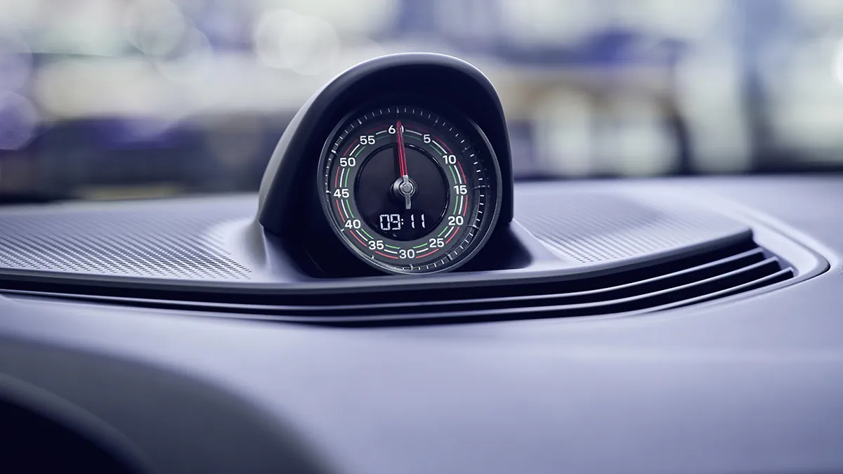 Ferragamo chúc mừng sinh nhật Porsche Italia với hai mẫu xe đặc biệt Ferragamo chúc mừng sinh nhật Porsche Italia với hai mẫu xe đặc biệt