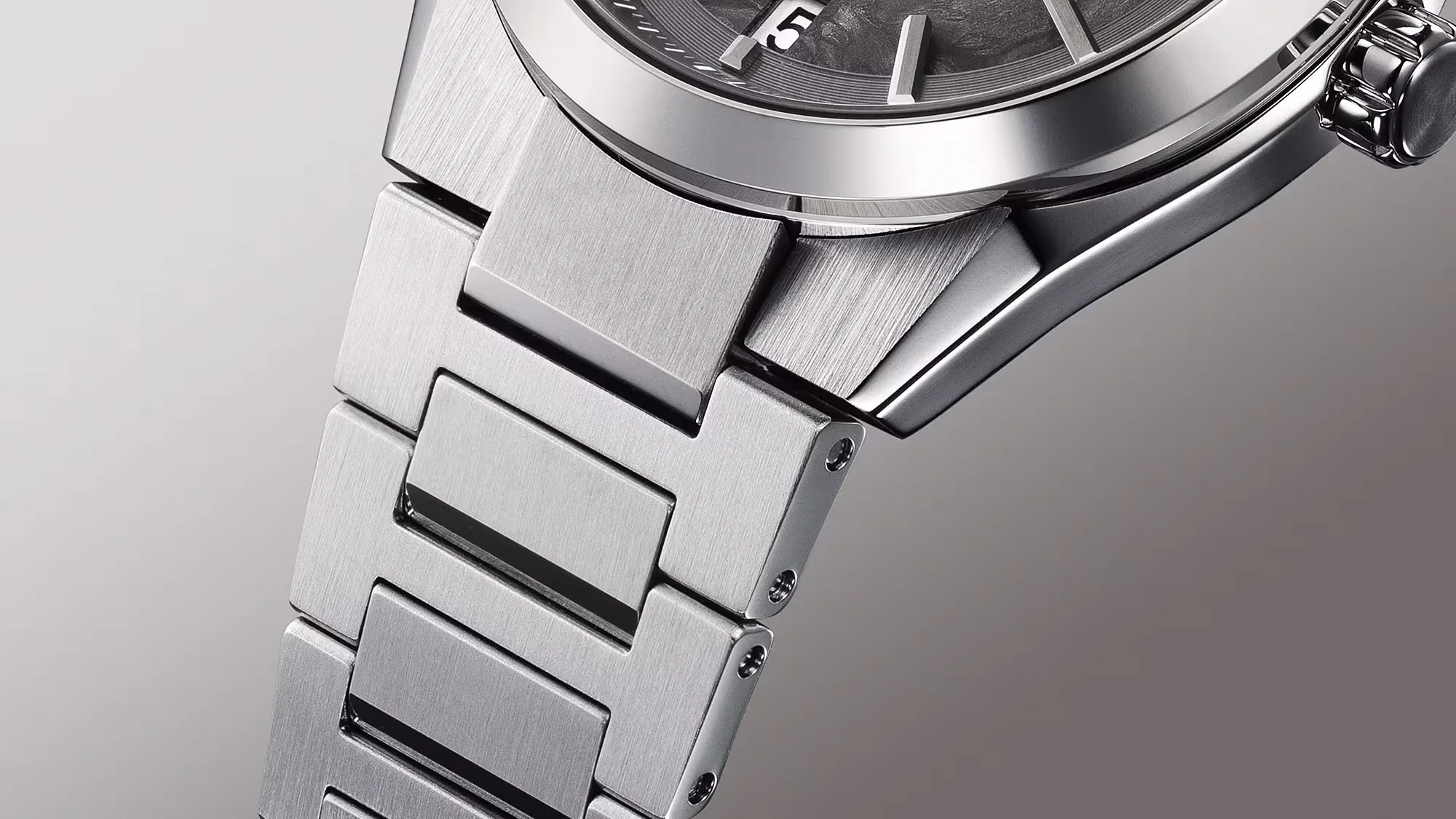 Casio EFK-100, chiếc đồng hồ đầu tiên dùng máy cơ tự động của thương hiệu Nhật Bản Casio EFK-100, chiếc đồng hồ đầu tiên dùng máy cơ tự động của thương hiệu Nhật Bản