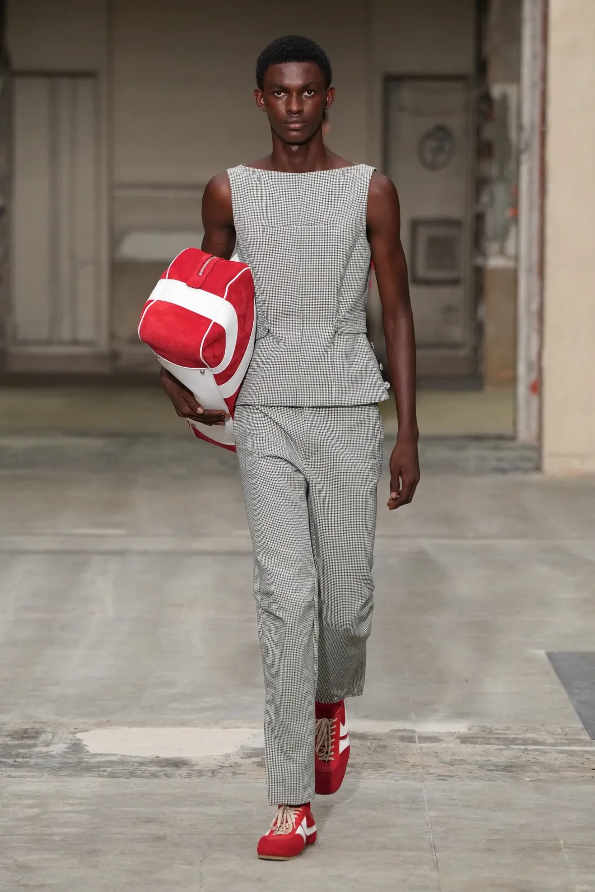 BST nam Dries Van Noten Xuân-Hè 2026