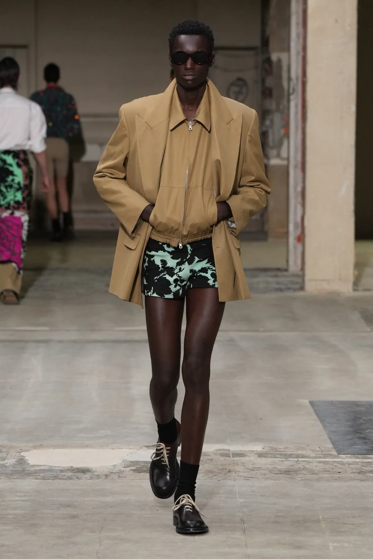 BST nam Dries Van Noten Xuân-Hè 2026