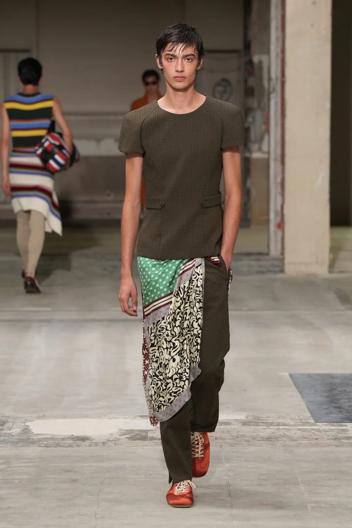 BST nam Dries Van Noten Xuân-Hè 2026