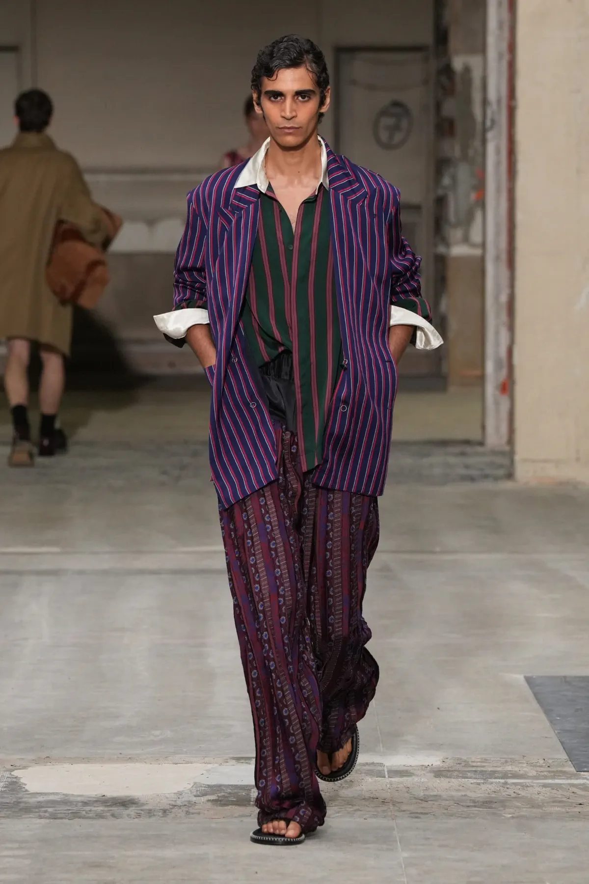 BST nam Dries Van Noten Xuân-Hè 2026