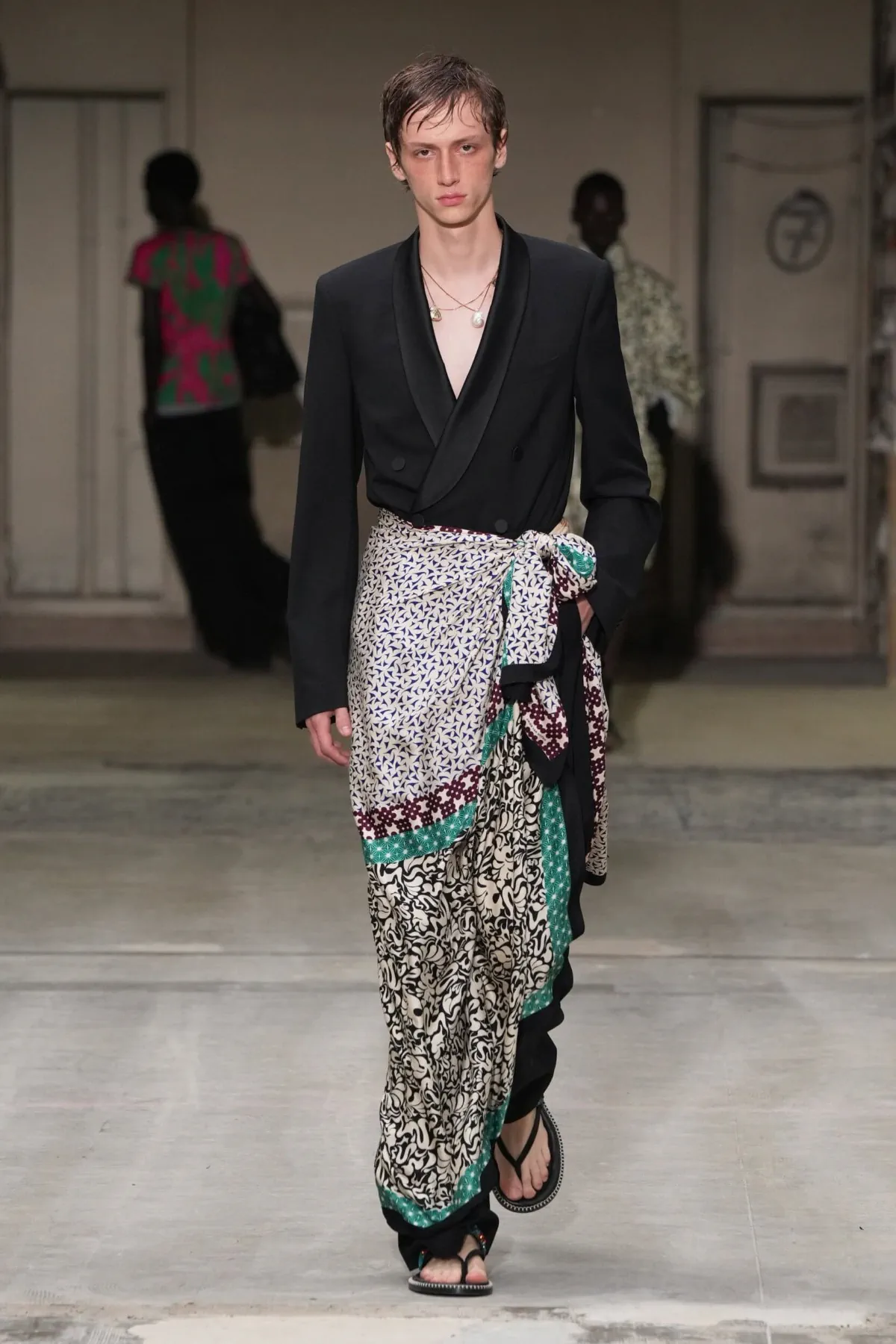BST nam Dries Van Noten Xuân-Hè 2026