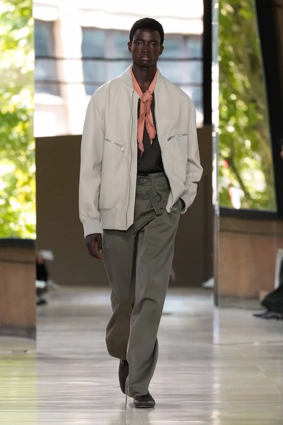 BST nam Hermès Xuân/Hè 2026