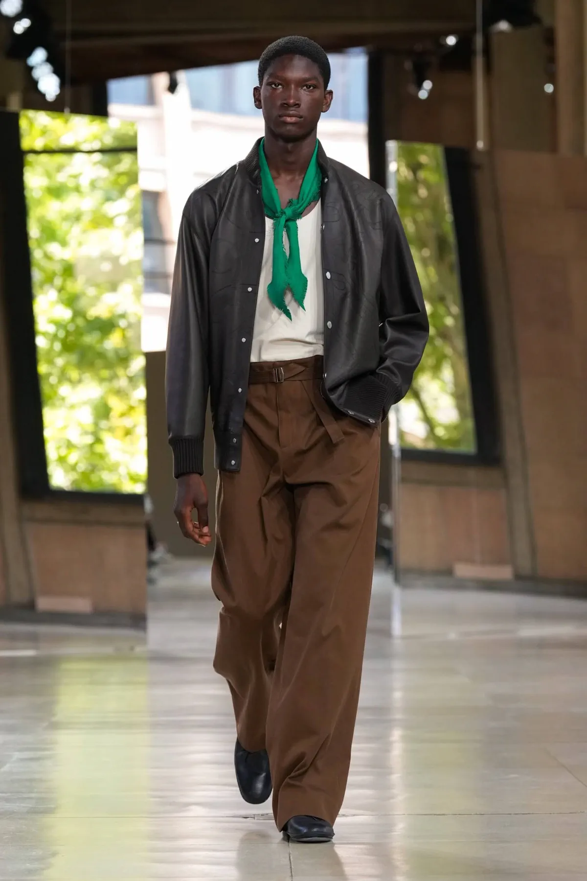 BST nam Hermès Xuân/Hè 2026