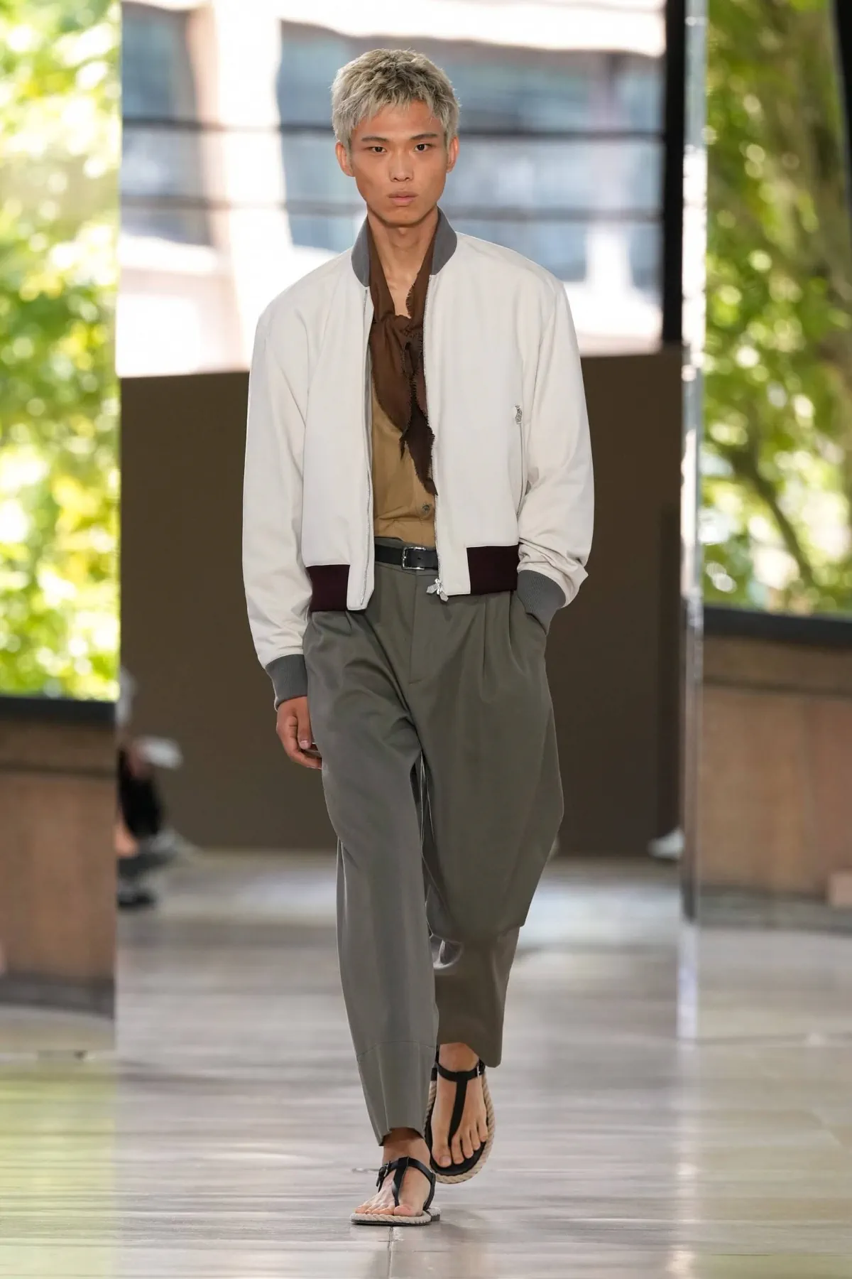 BST nam Hermès Xuân/Hè 2026