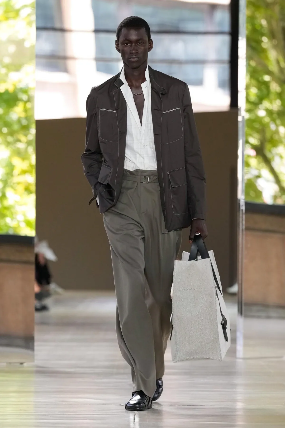BST nam Hermès Xuân/Hè 2026
