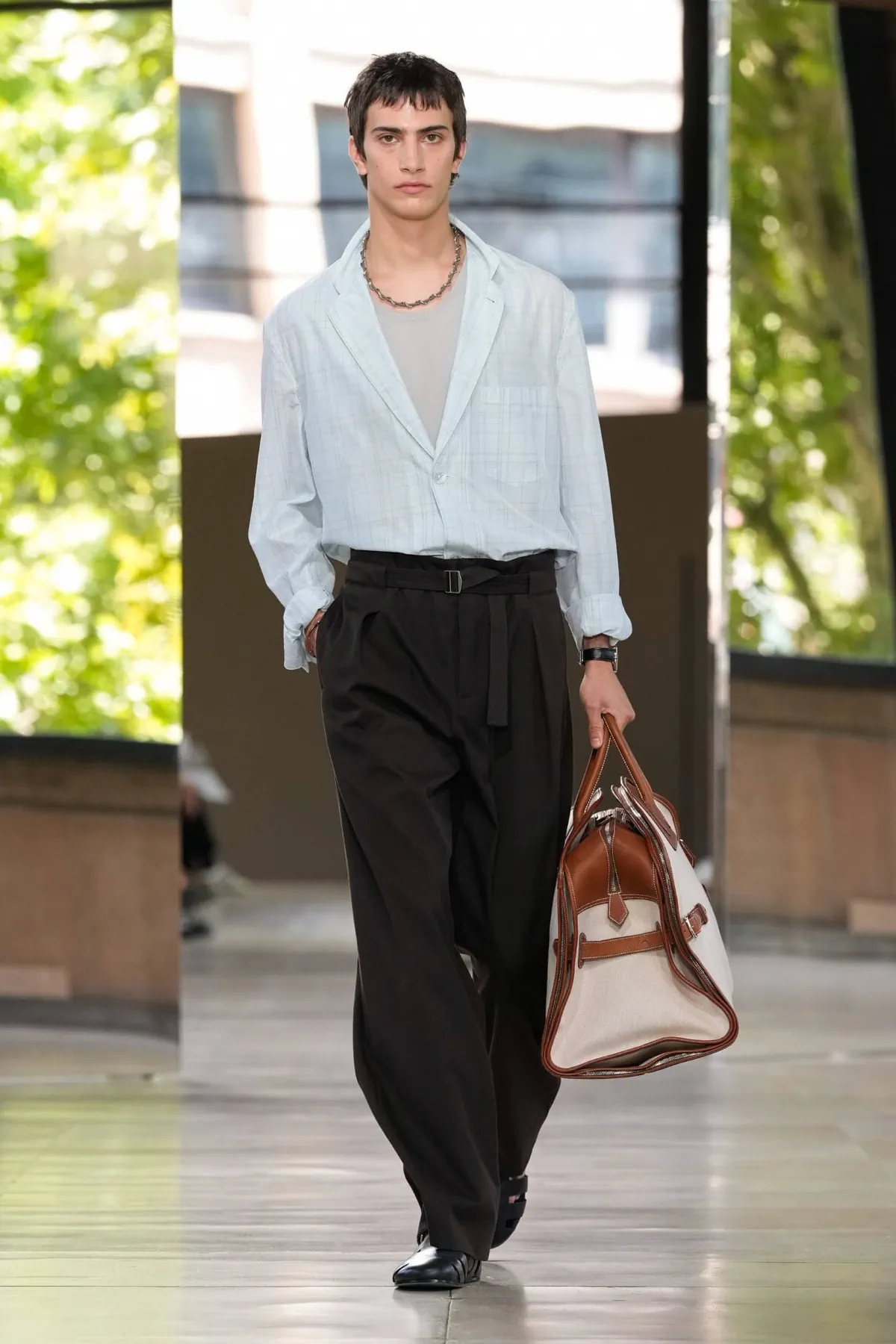 BST nam Hermès Xuân/Hè 2026