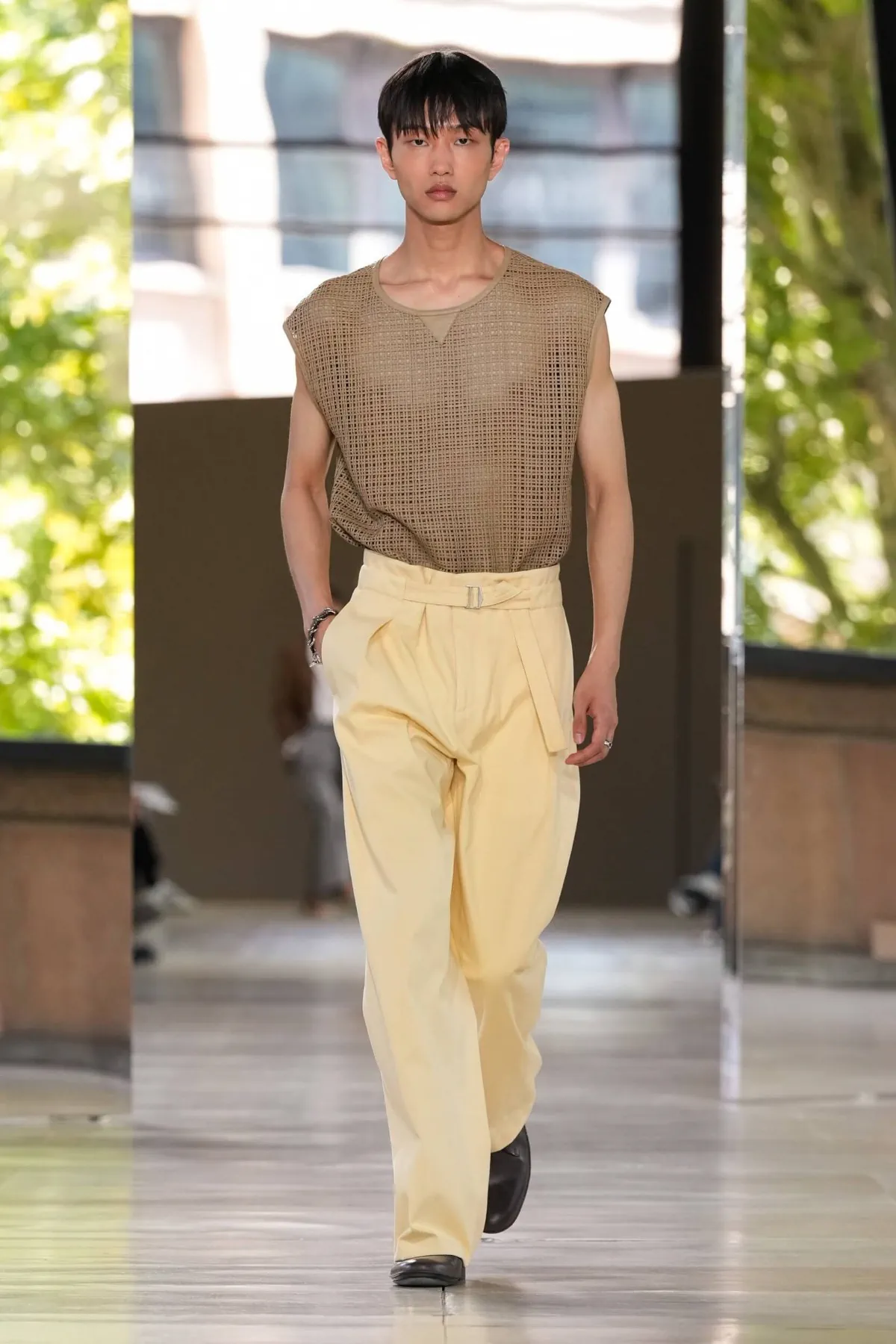 BST nam Hermès Xuân/Hè 2026