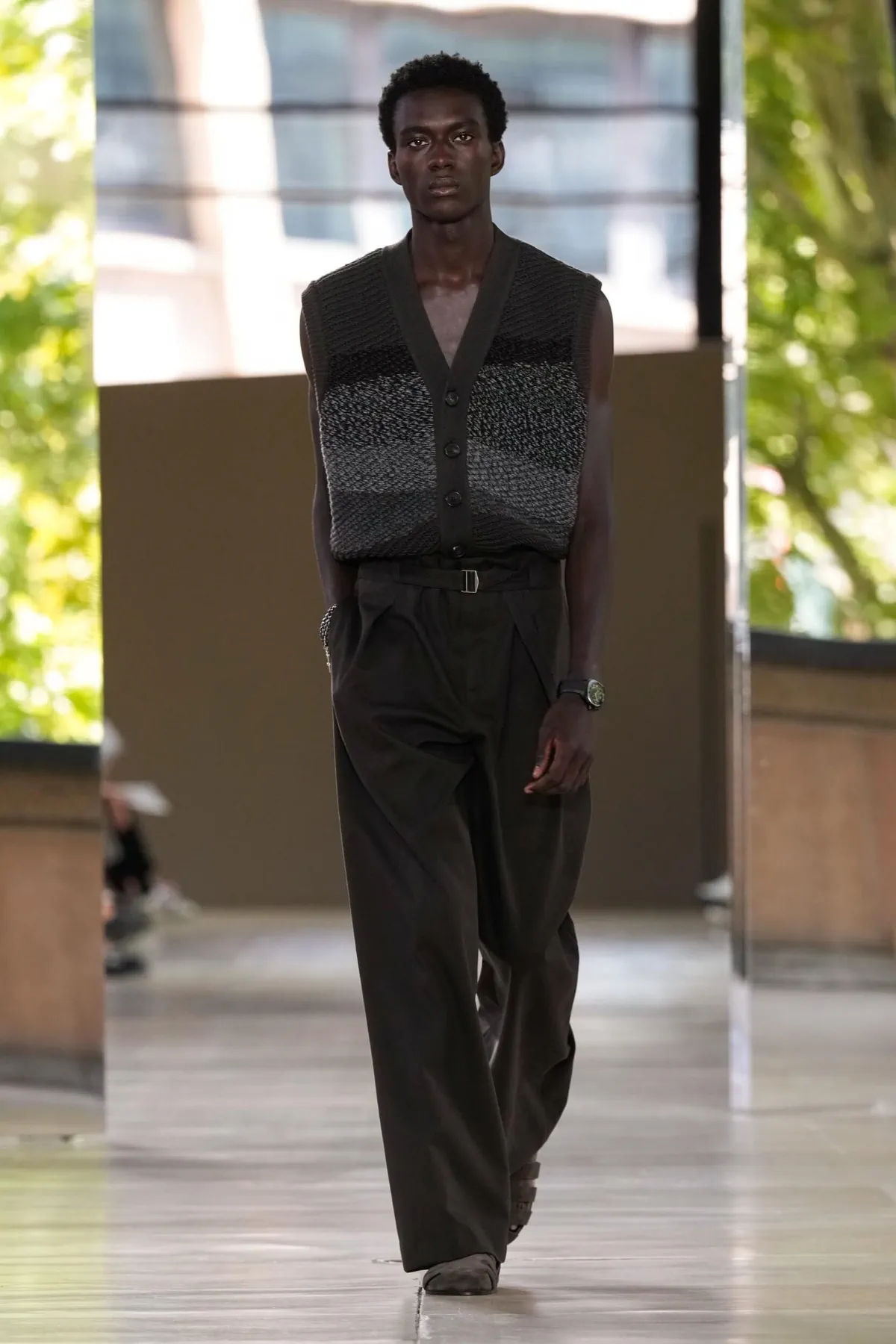BST nam Hermès Xuân/Hè 2026