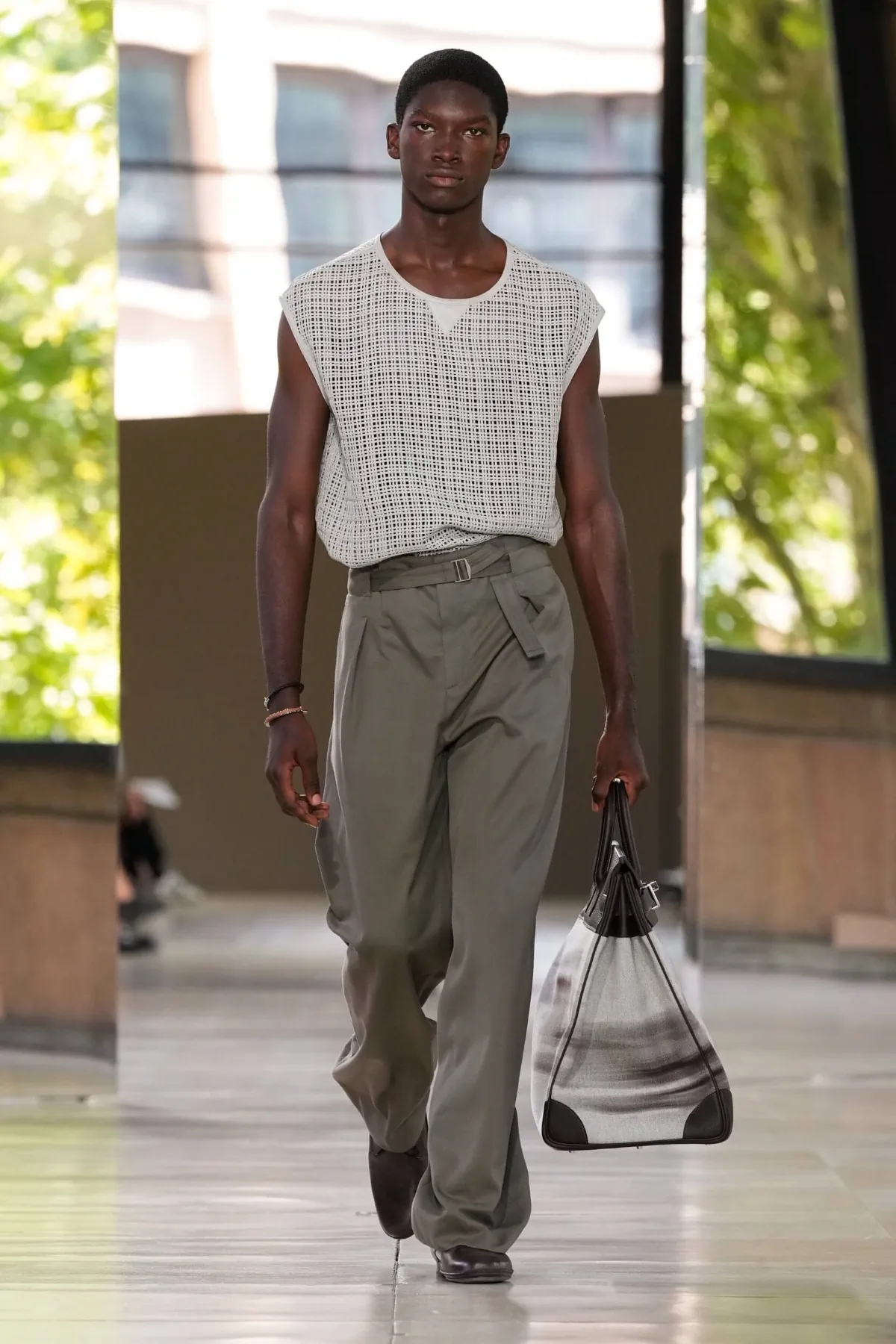 BST nam Hermès Xuân/Hè 2026
