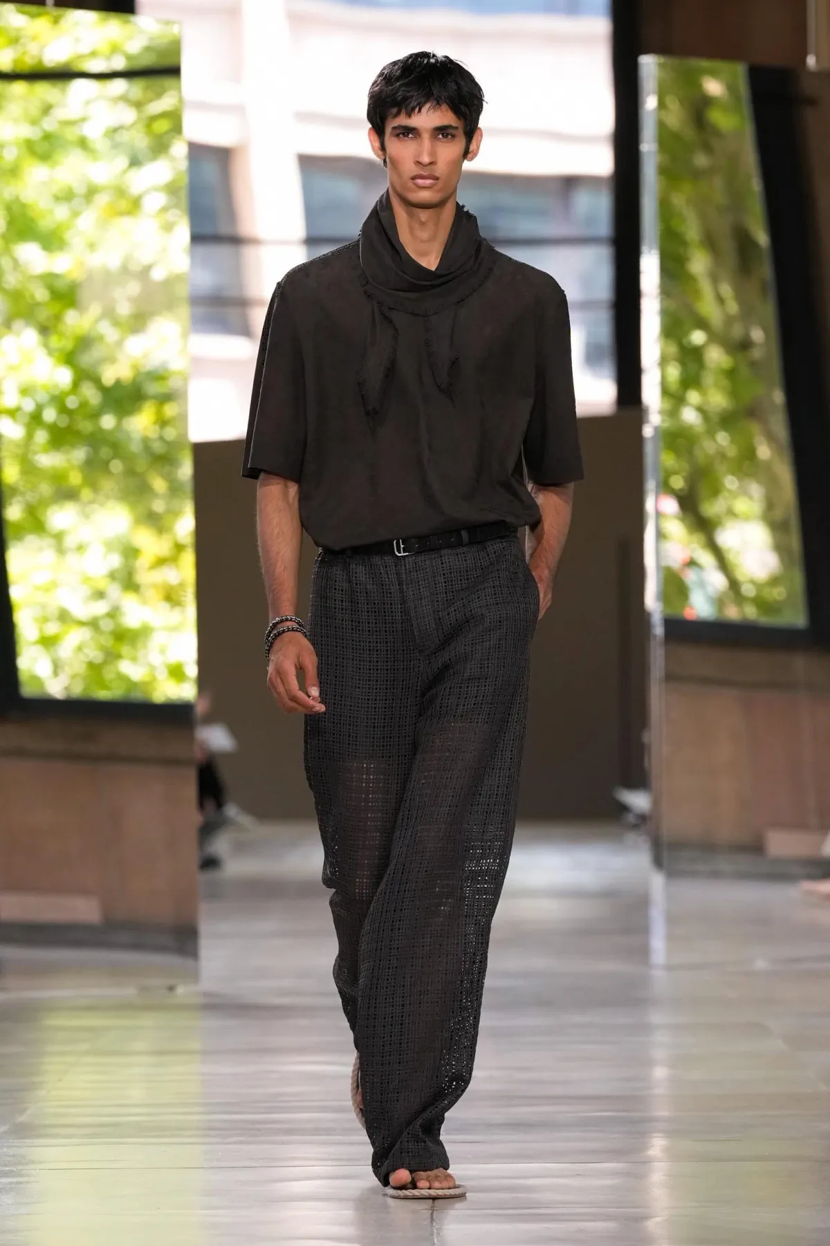 BST nam Hermès Xuân/Hè 2026