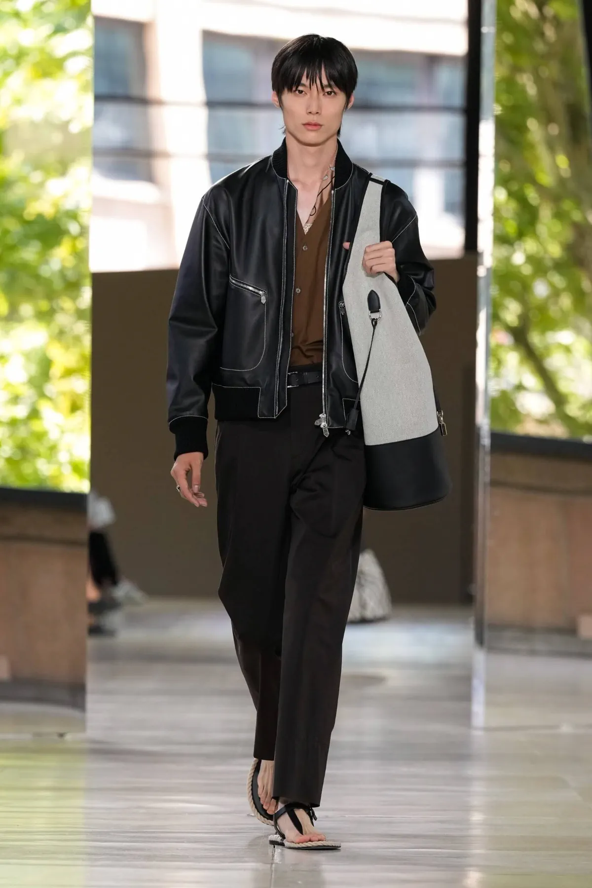 BST nam Hermès Xuân/Hè 2026