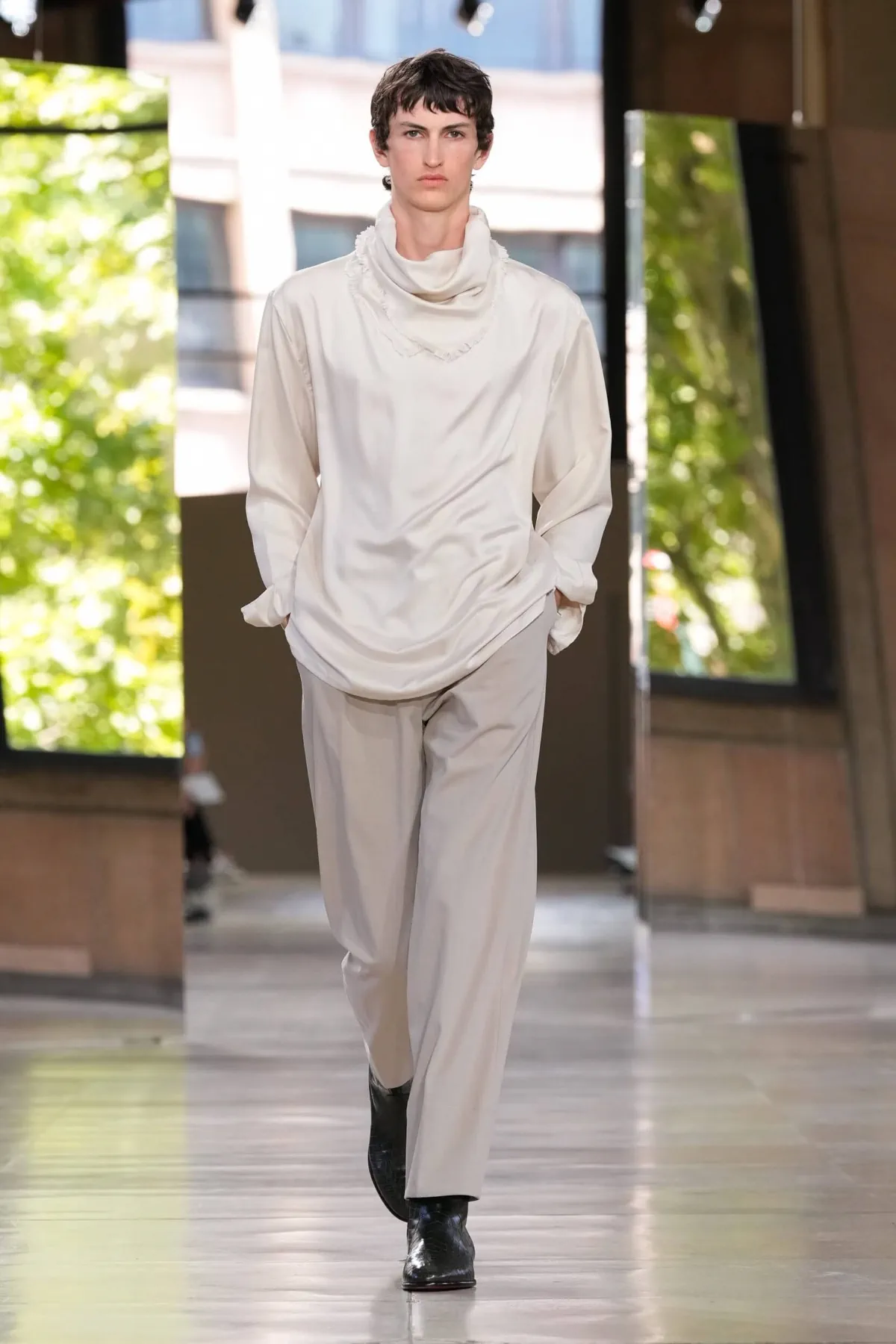BST nam Hermès Xuân/Hè 2026