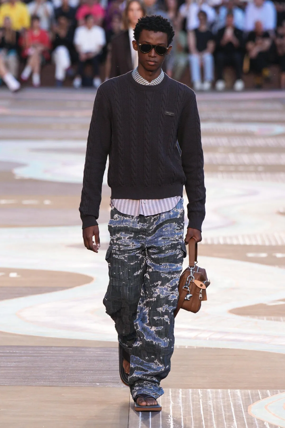 BST nam Louis Vuitton Xuân/Hè 2026