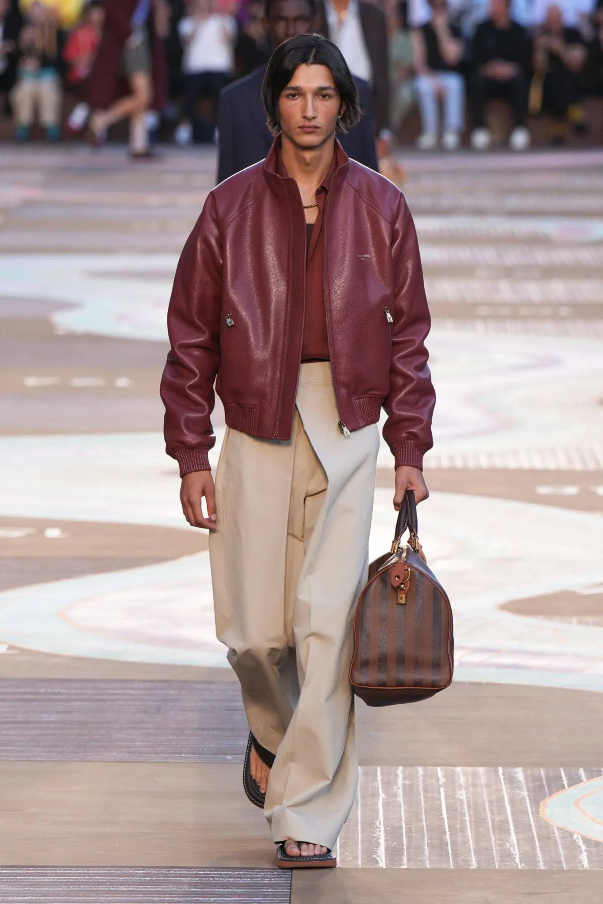 BST nam Louis Vuitton Xuân/Hè 2026