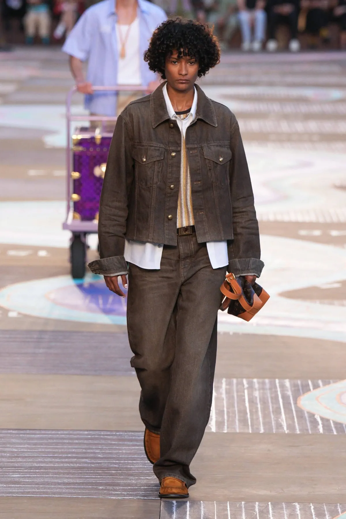 BST nam Louis Vuitton Xuân/Hè 2026
