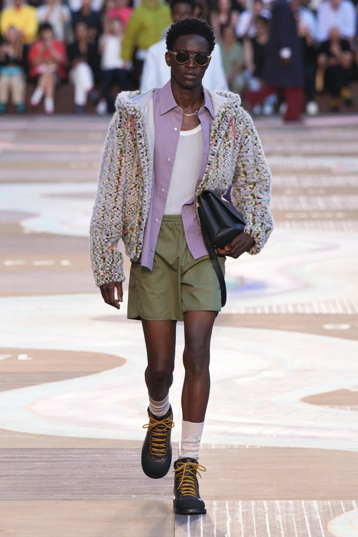 BST nam Louis Vuitton Xuân/Hè 2026