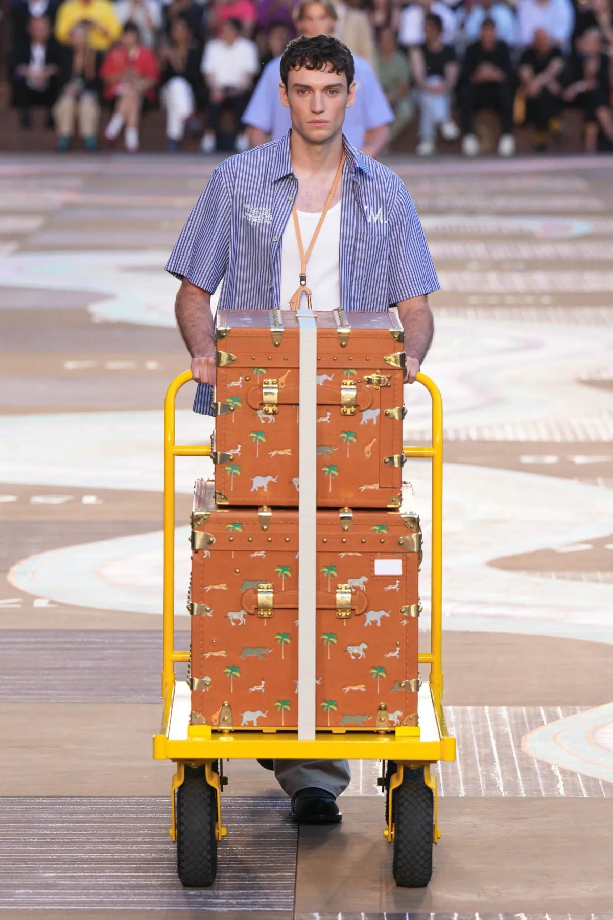 BST nam Louis Vuitton Xuân/Hè 2026