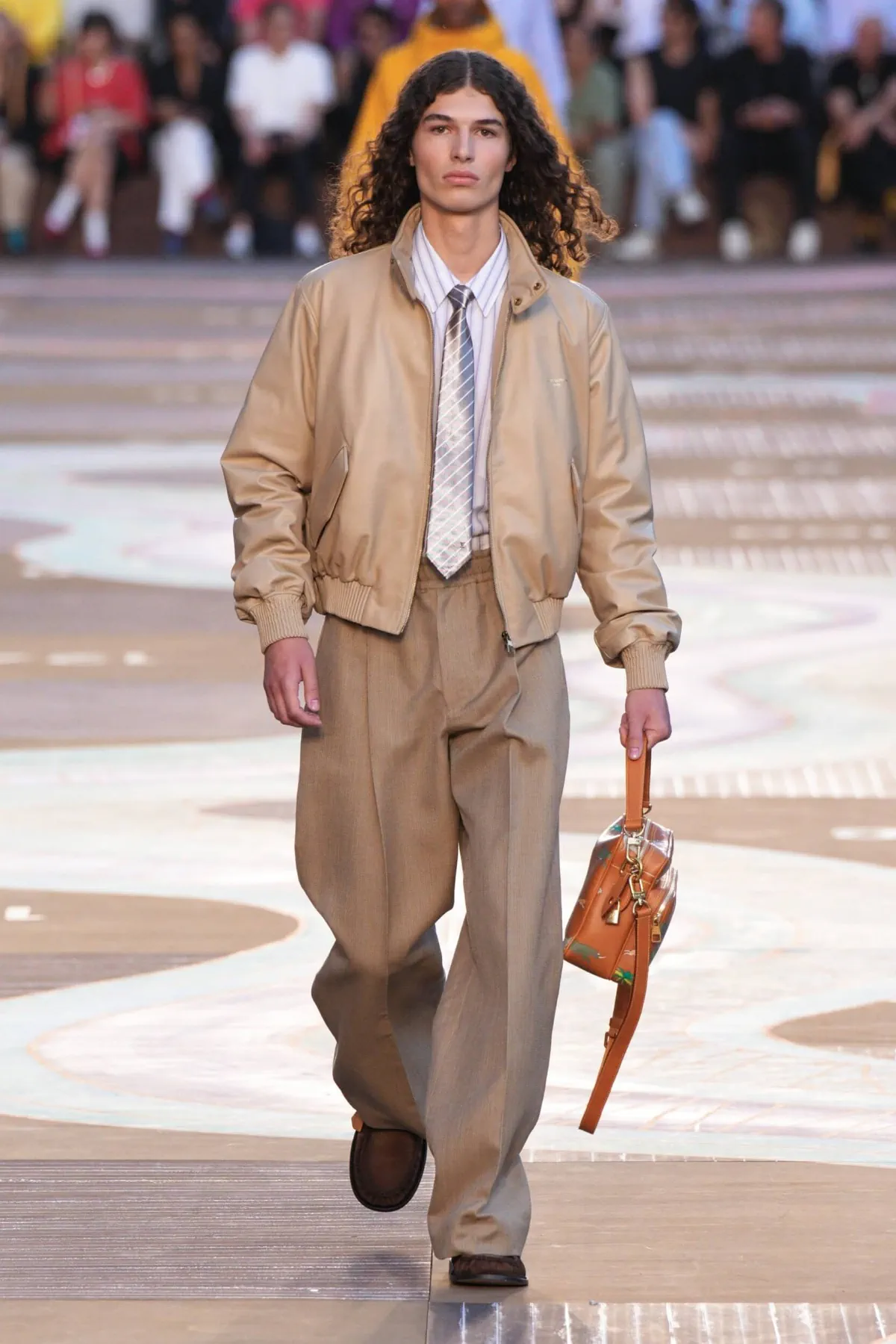 BST nam Louis Vuitton Xuân/Hè 2026