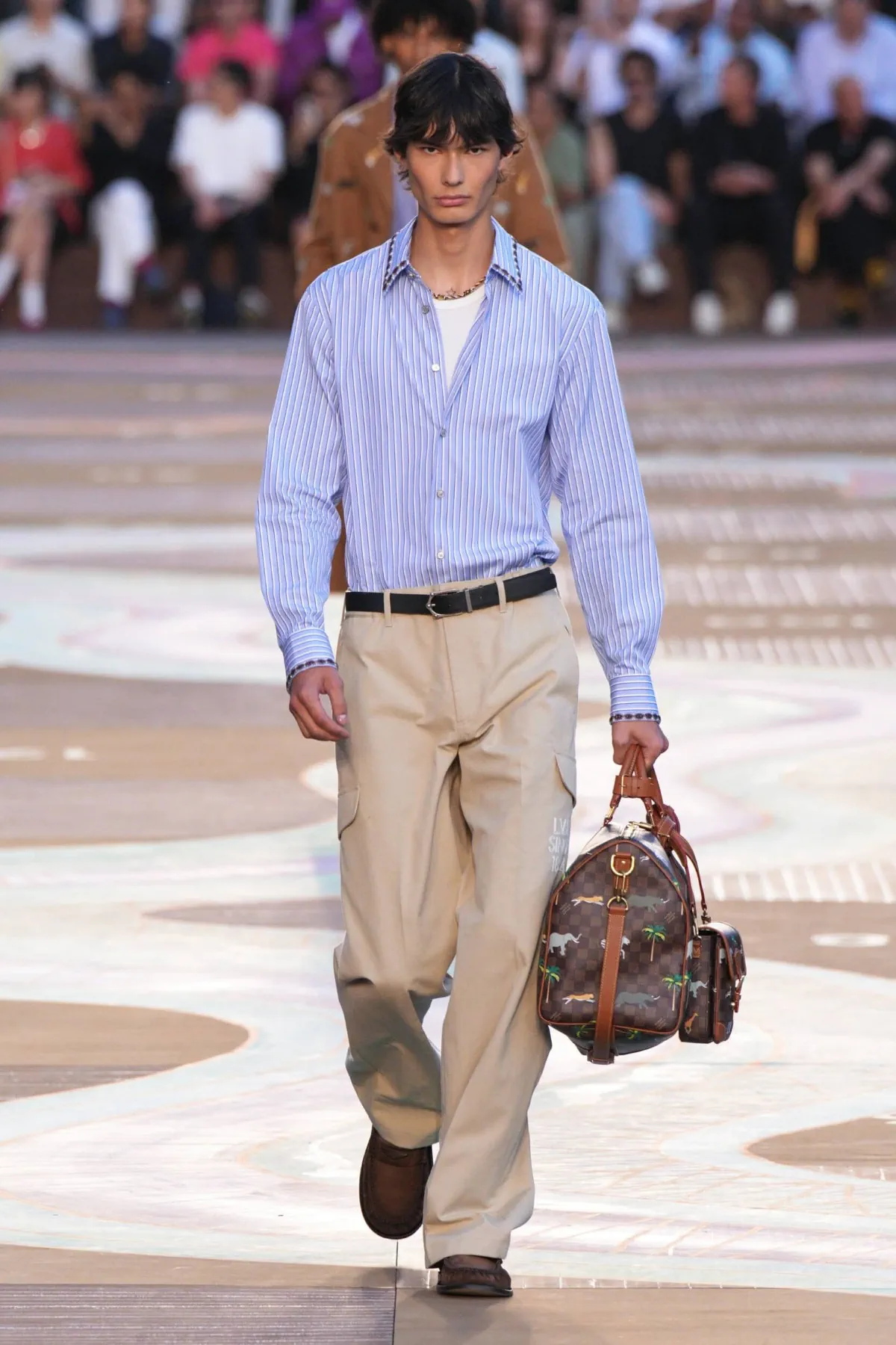 BST nam Louis Vuitton Xuân/Hè 2026