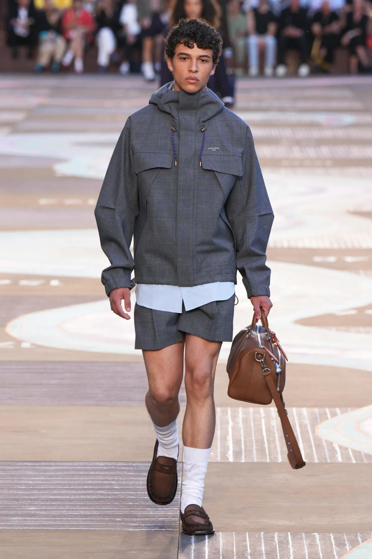 BST nam Louis Vuitton Xuân/Hè 2026