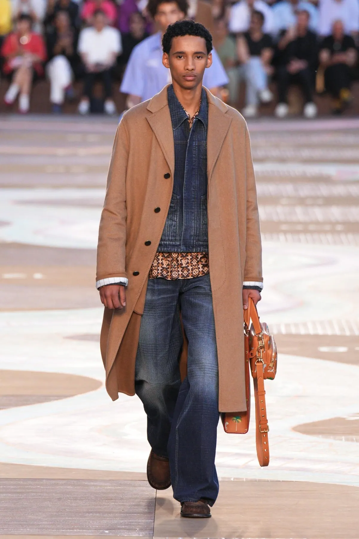 BST nam Louis Vuitton Xuân/Hè 2026