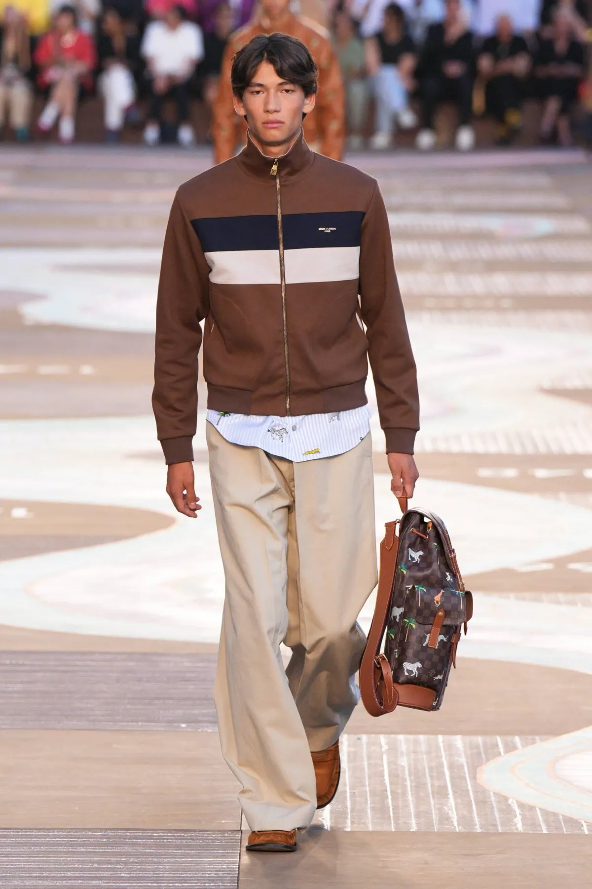 BST nam Louis Vuitton Xuân/Hè 2026