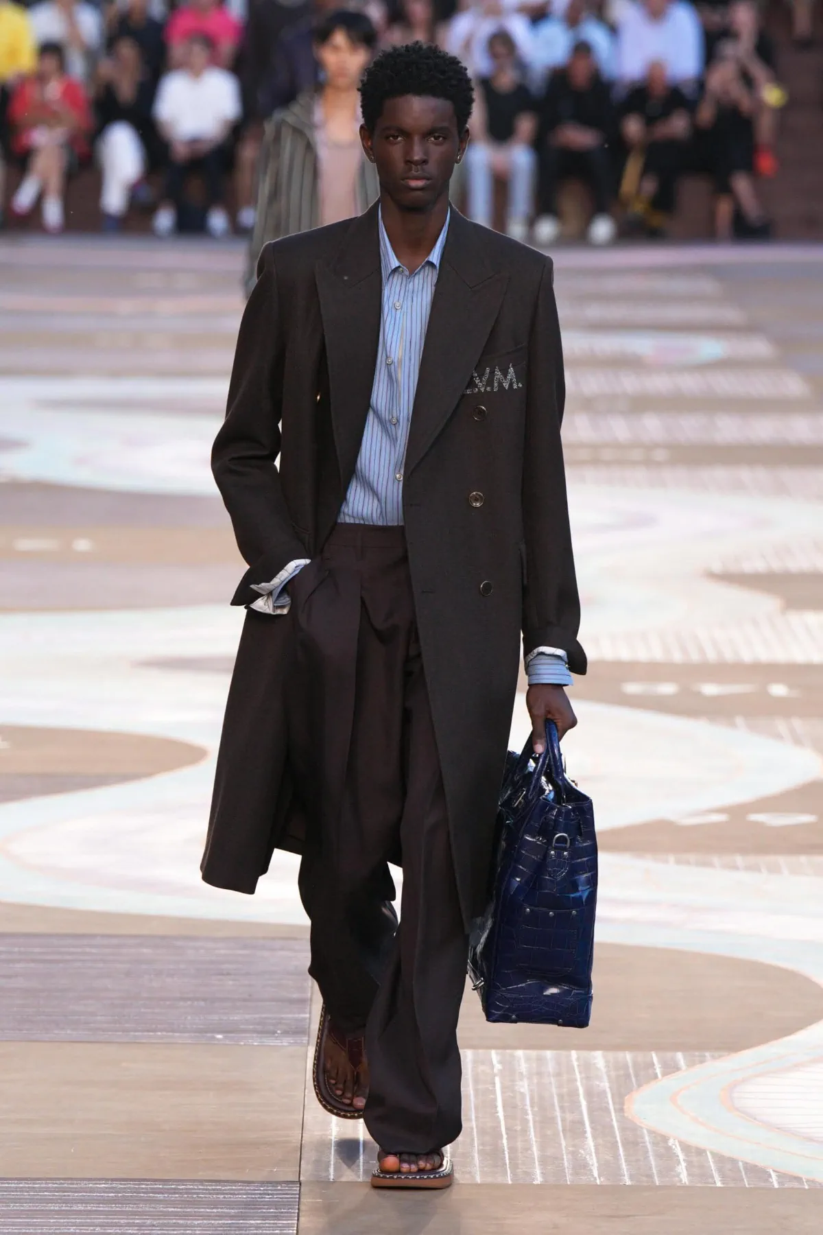 BST nam Louis Vuitton Xuân/Hè 2026