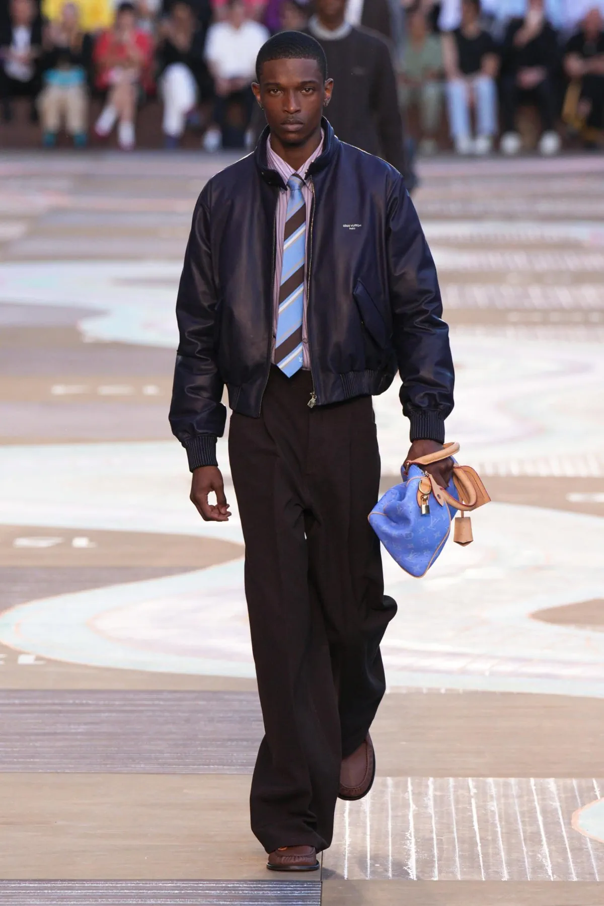 BST nam Louis Vuitton Xuân/Hè 2026