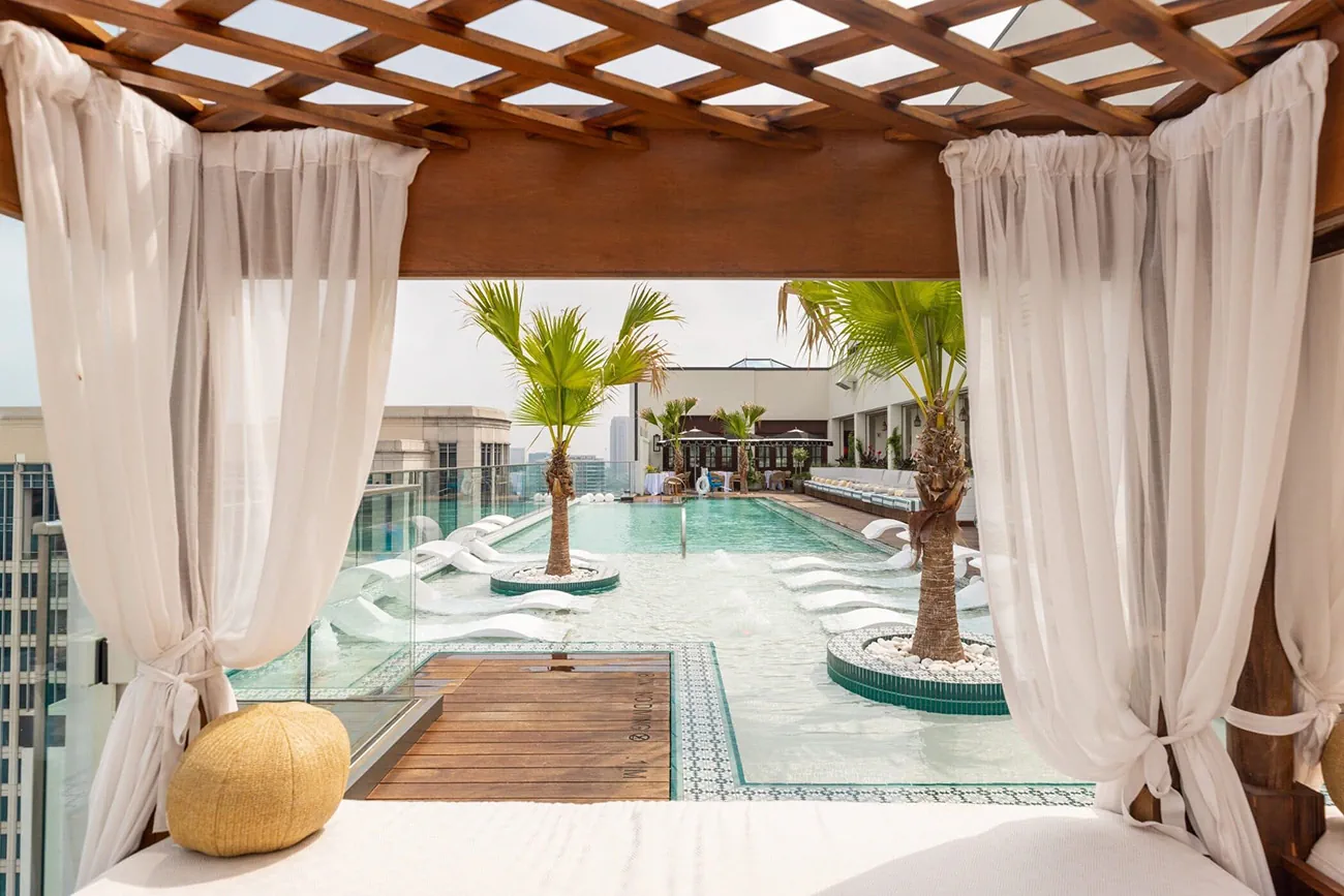 Missoni pop-up “hạ cánh” sân thượng Hôtel Swexan Dallas
