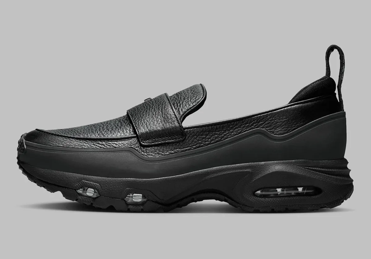 Nike Air Max Phenomena kết hợp phong cách thiết kế của Serena Williams với xu hướng giày lai sneaker/loafer Nike Air Max Phenomena kết hợp phong cách thiết kế của Serena Williams với xu hướng giày lai sneaker/loafer