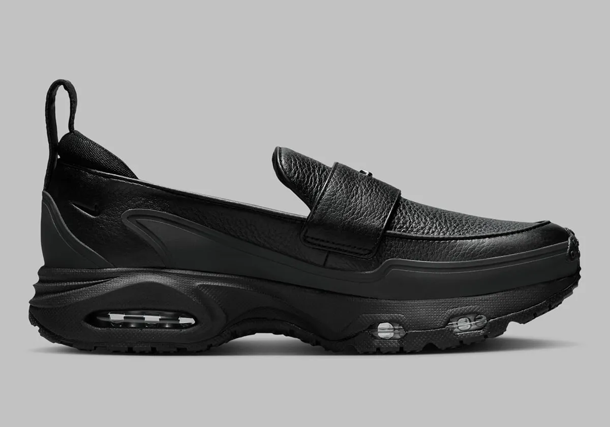 Nike Air Max Phenomena kết hợp phong cách thiết kế của Serena Williams với xu hướng giày lai sneaker/loafer Nike Air Max Phenomena kết hợp phong cách thiết kế của Serena Williams với xu hướng giày lai sneaker/loafer