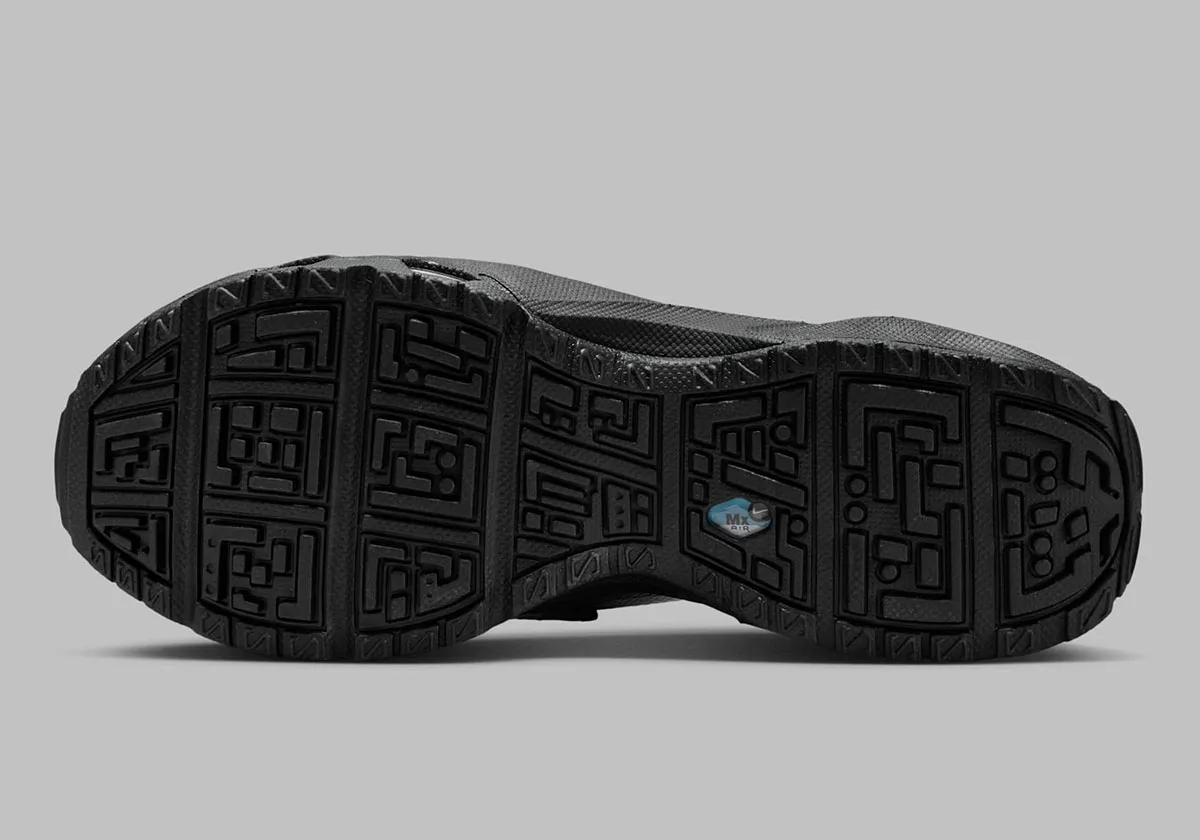 Nike Air Max Phenomena kết hợp phong cách thiết kế của Serena Williams với xu hướng giày lai sneaker/loafer Nike Air Max Phenomena kết hợp phong cách thiết kế của Serena Williams với xu hướng giày lai sneaker/loafer