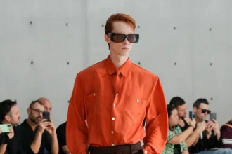 BST nam Saint Laurent Xuân/Hè 2026