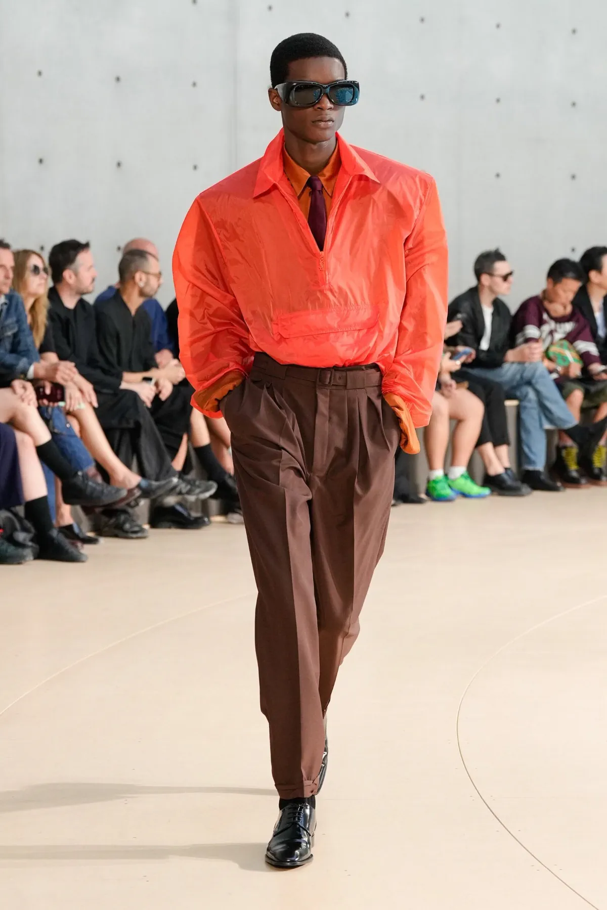BST nam Saint Laurent Xuân/Hè 2026