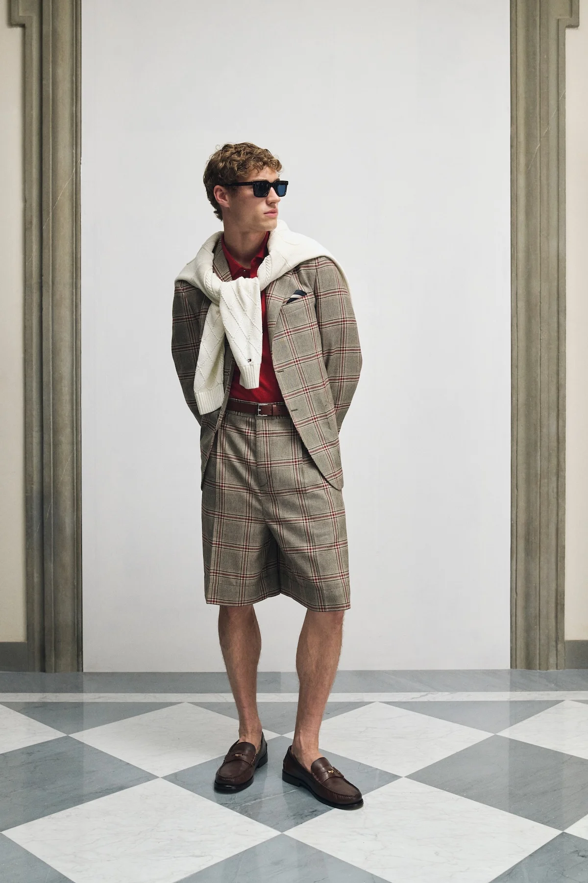 Tommy Hilfiger Xuân/Hè 2026: Tái sinh phong cách preppy Mỹ tại Pitti Uomo Tommy Hilfiger Xuân/Hè 2026: Tái sinh phong cách preppy Mỹ tại Pitti Uomo