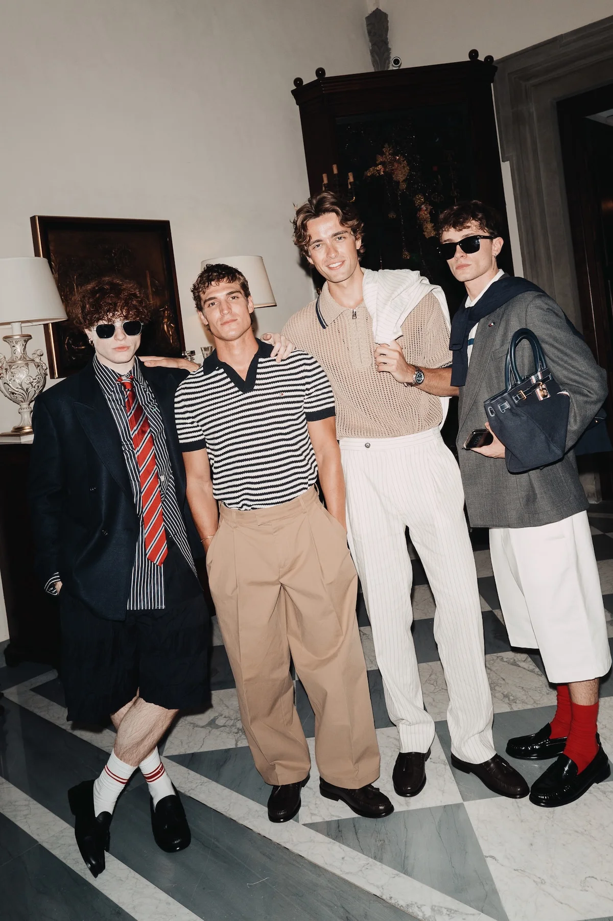 Tommy Hilfiger Xuân/Hè 2026: Tái sinh phong cách preppy Mỹ tại Pitti Uomo Tommy Hilfiger Xuân/Hè 2026: Tái sinh phong cách preppy Mỹ tại Pitti Uomo