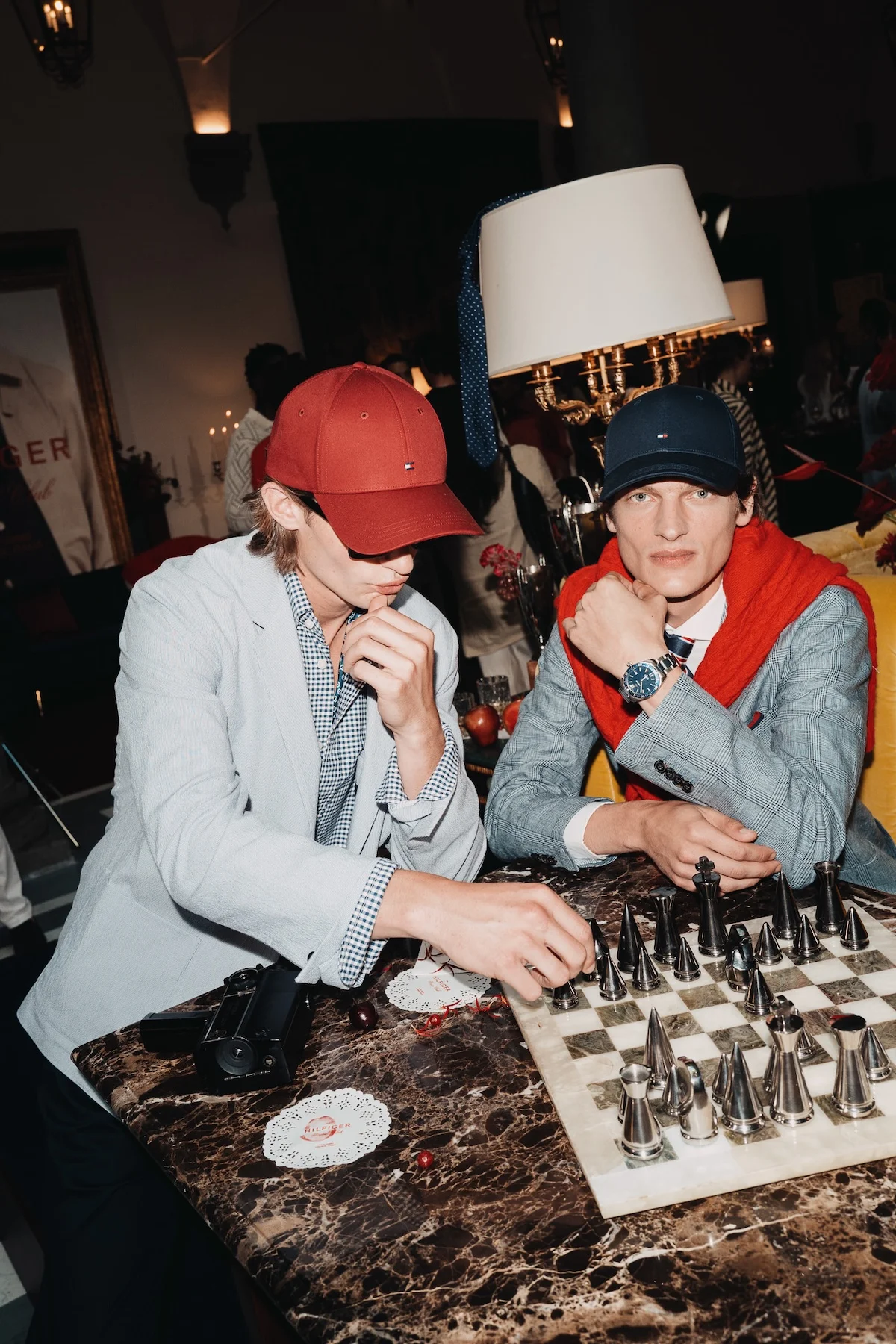 Tommy Hilfiger Xuân/Hè 2026: Tái sinh phong cách preppy Mỹ tại Pitti Uomo Tommy Hilfiger Xuân/Hè 2026: Tái sinh phong cách preppy Mỹ tại Pitti Uomo