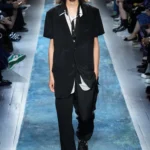 BST nam Yohji Yamamoto Xuân/Hè 2026 truyền tải thông điệp bảo vệ môi trường thông qua thời trang