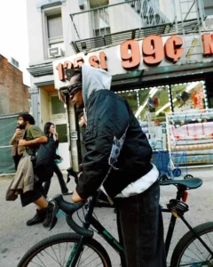 A$AP Rocky mở ra kỷ nguyên mới cho Ray-Ban với BST kính “Next Generation”