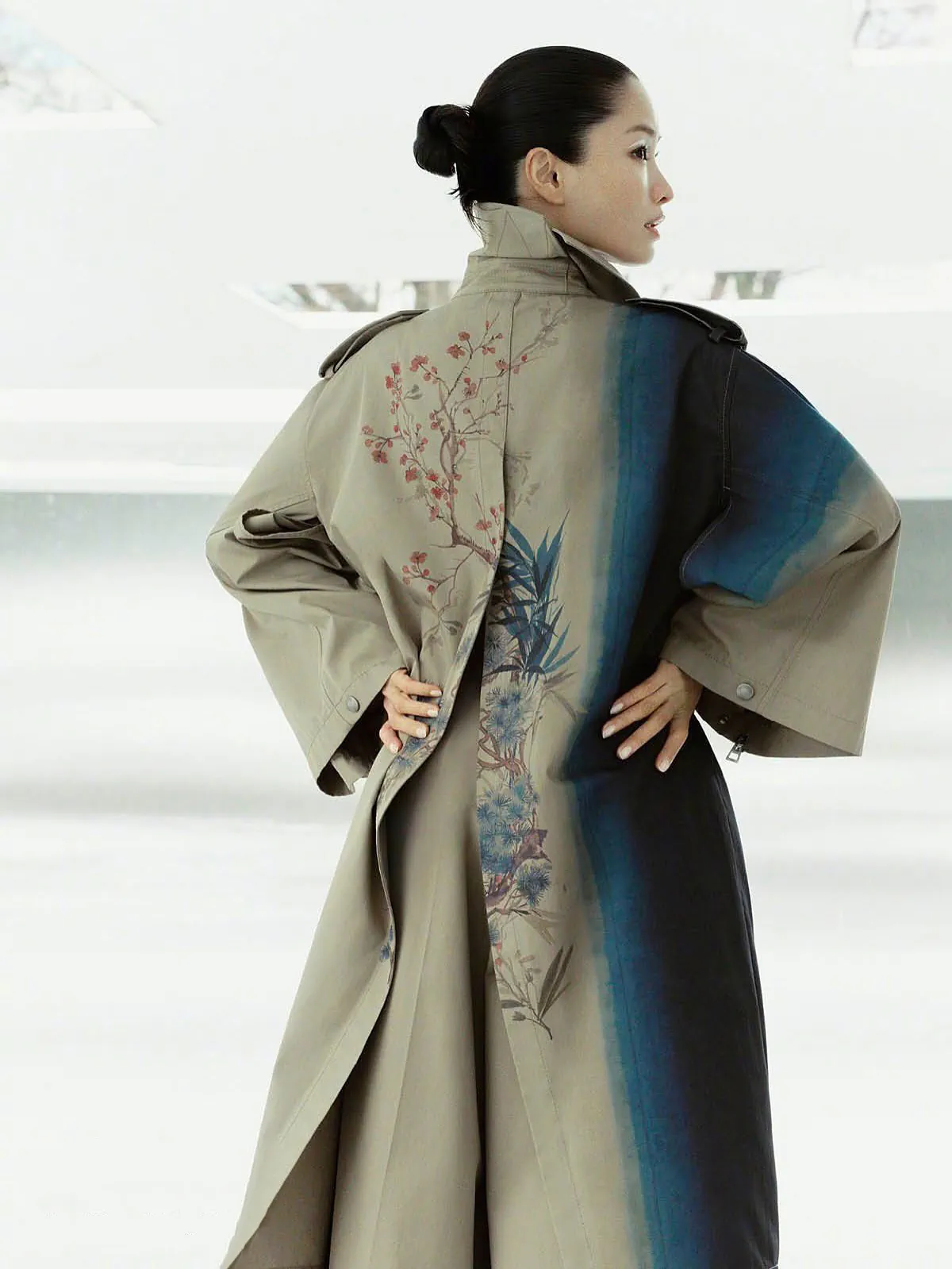 Vogue Nhật Bản 07/2025: Anna Sawai chụp bởi Nick Yang Vogue Nhật Bản 07/2025: Anna Sawai chụp bởi Nick Yang