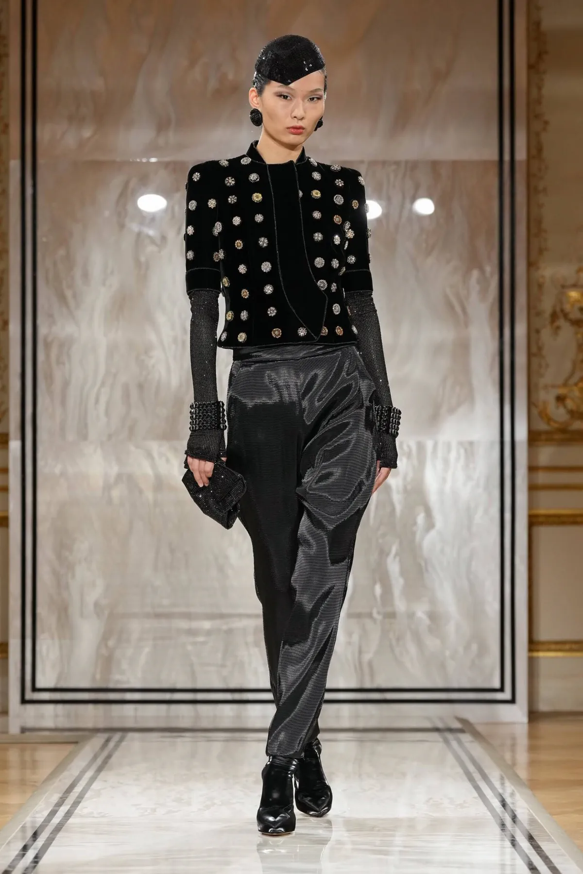 Armani Privé Haute Couture Thu/Đông 2025