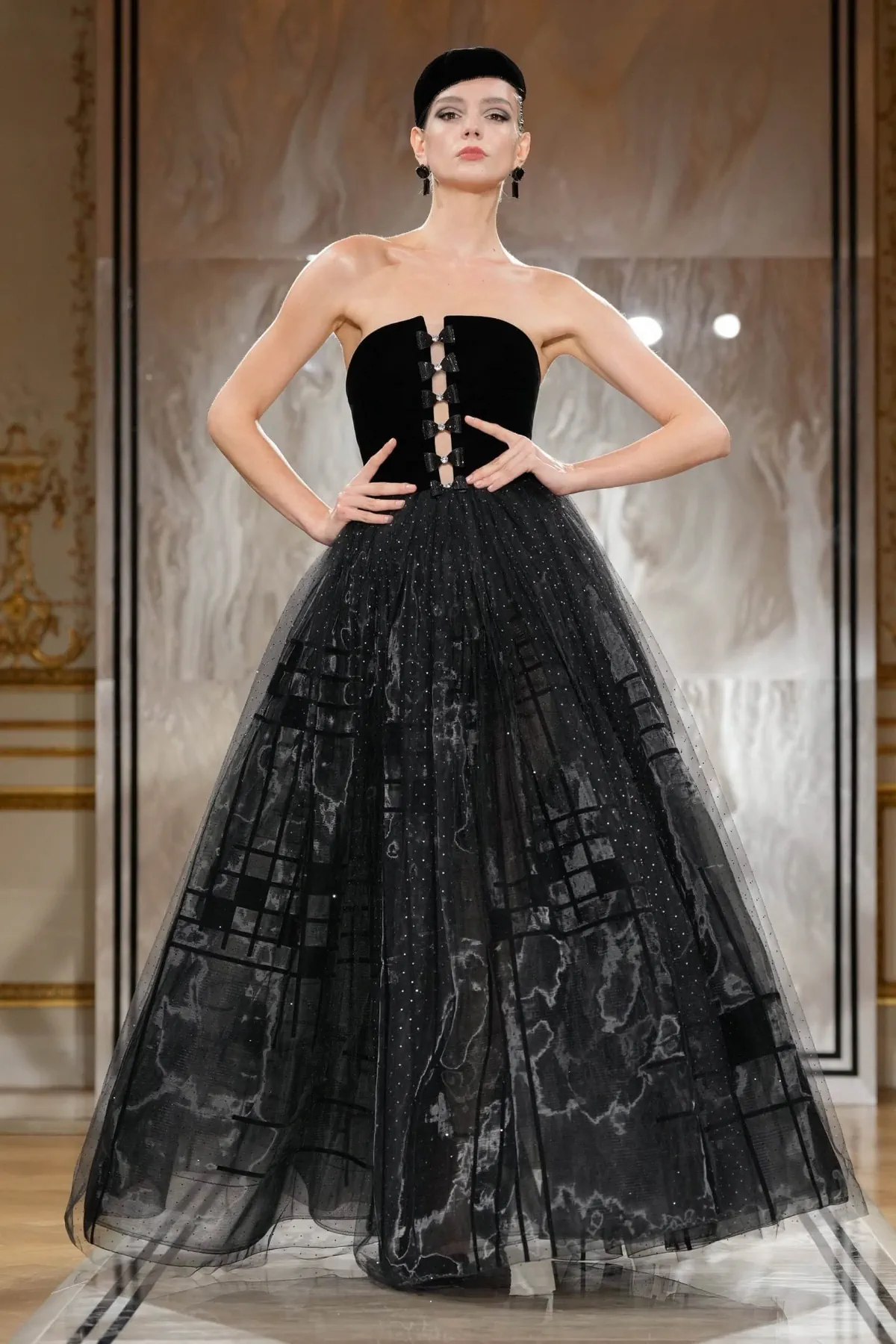 Armani Privé Haute Couture Thu/Đông 2025