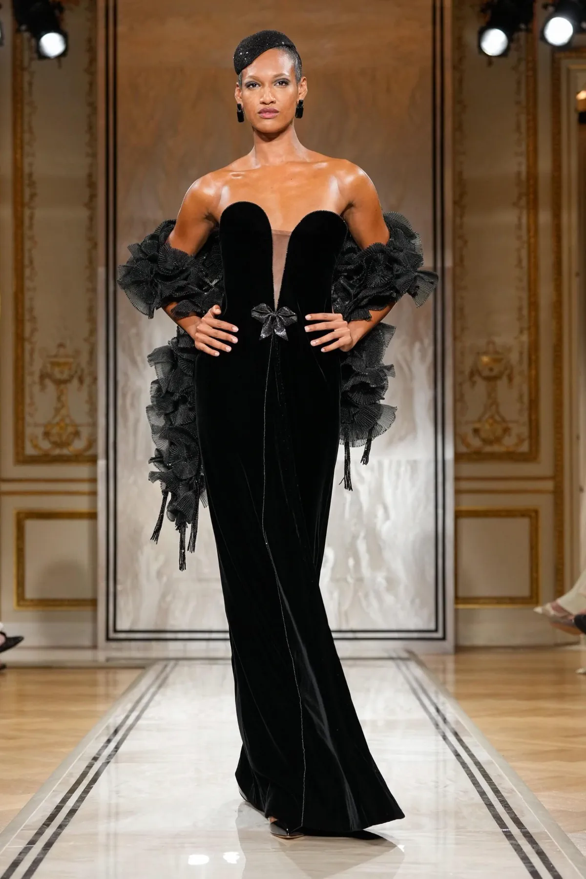Armani Privé Haute Couture Thu/Đông 2025